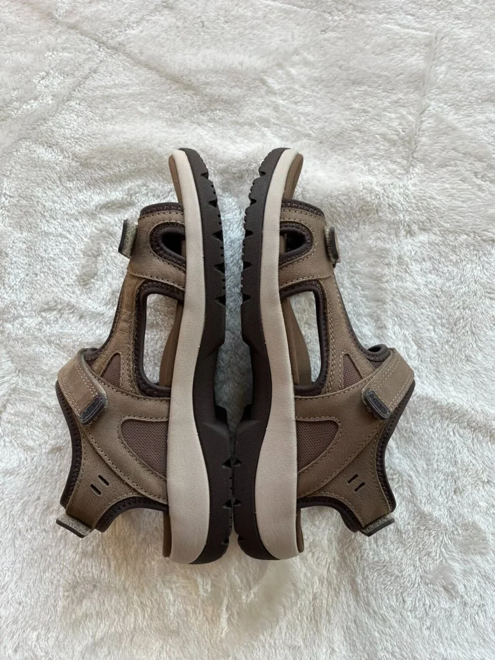 Abeo Goleta Trail Sandals NIB 8 Brown